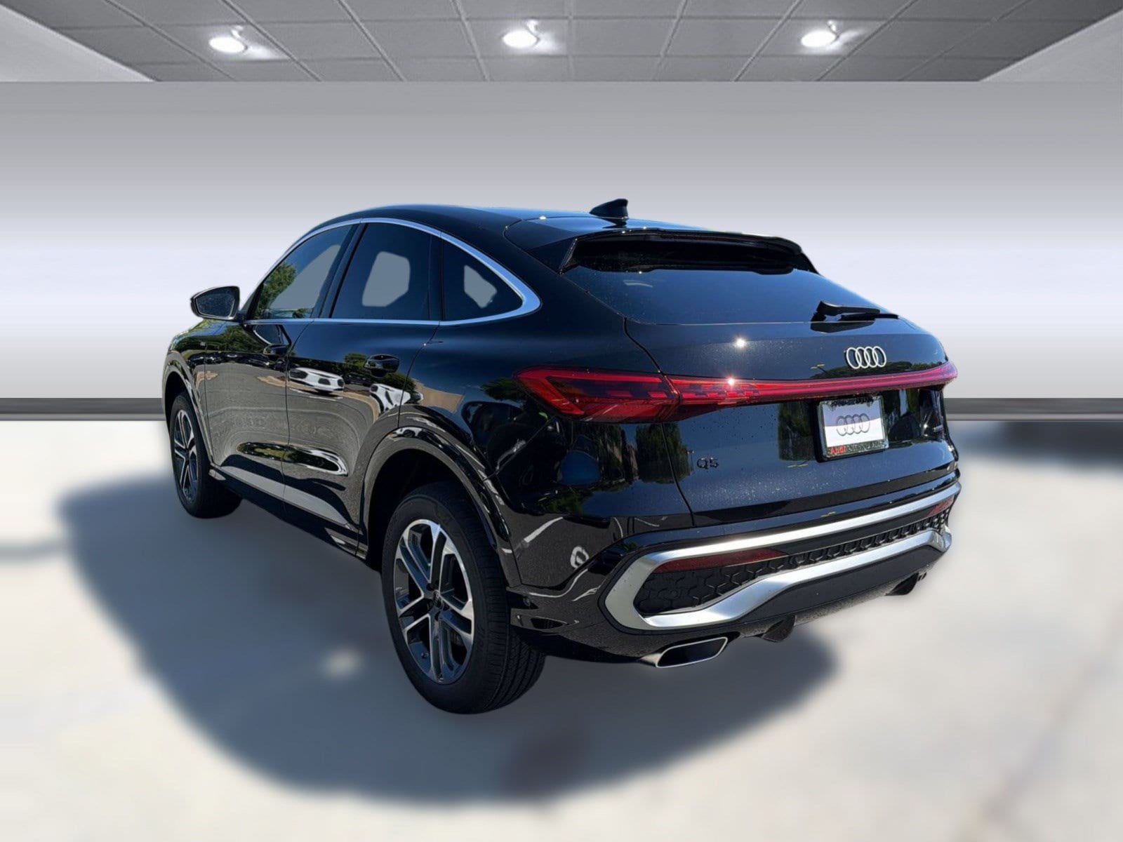 Q5 Sportback Premium Plus SUV