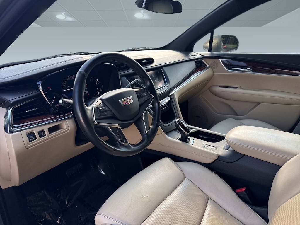 Used 2018 CADILLAC XT5 Luxury SUV