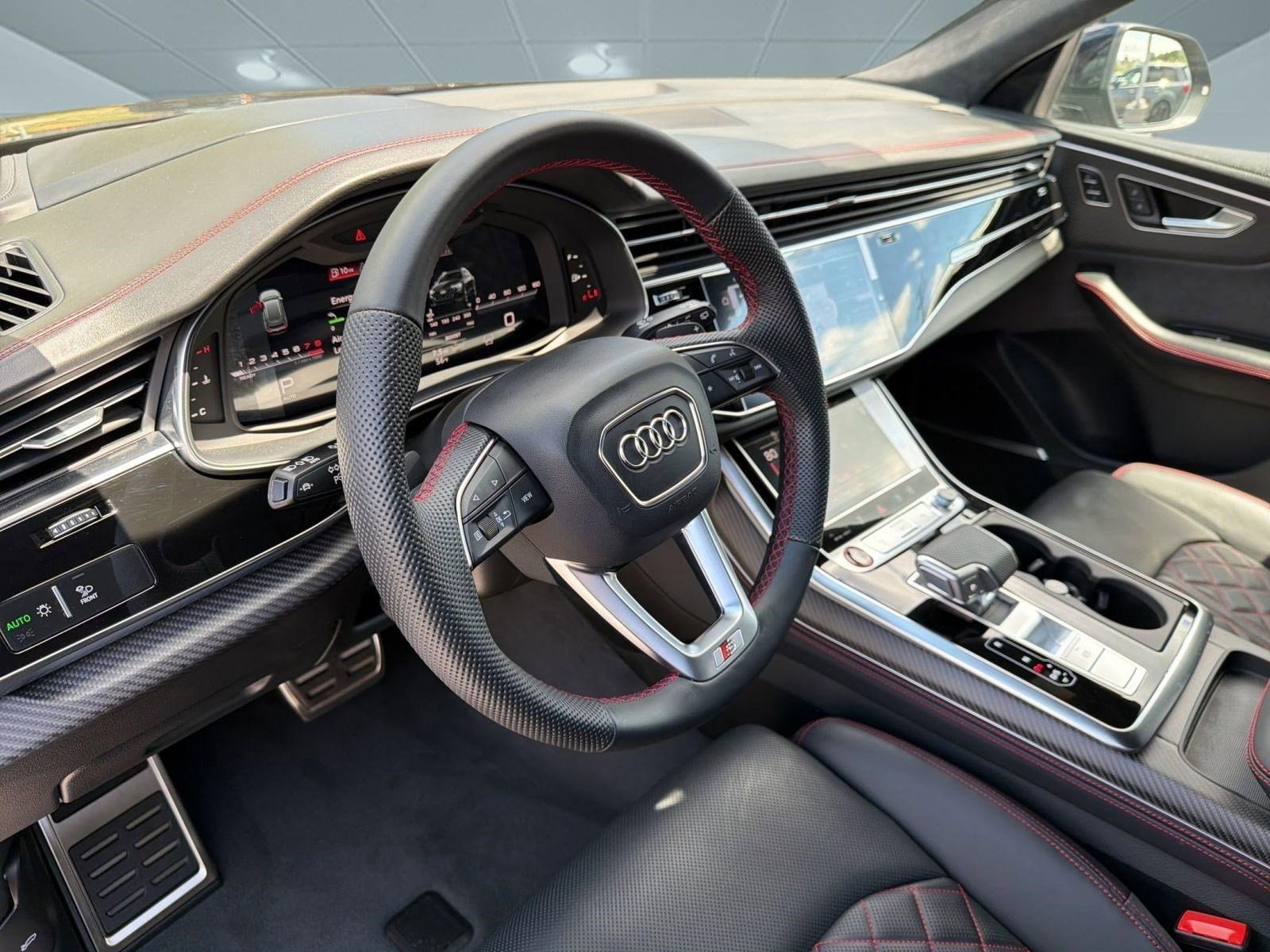 2026 Audi SQ8 Prestige SUV