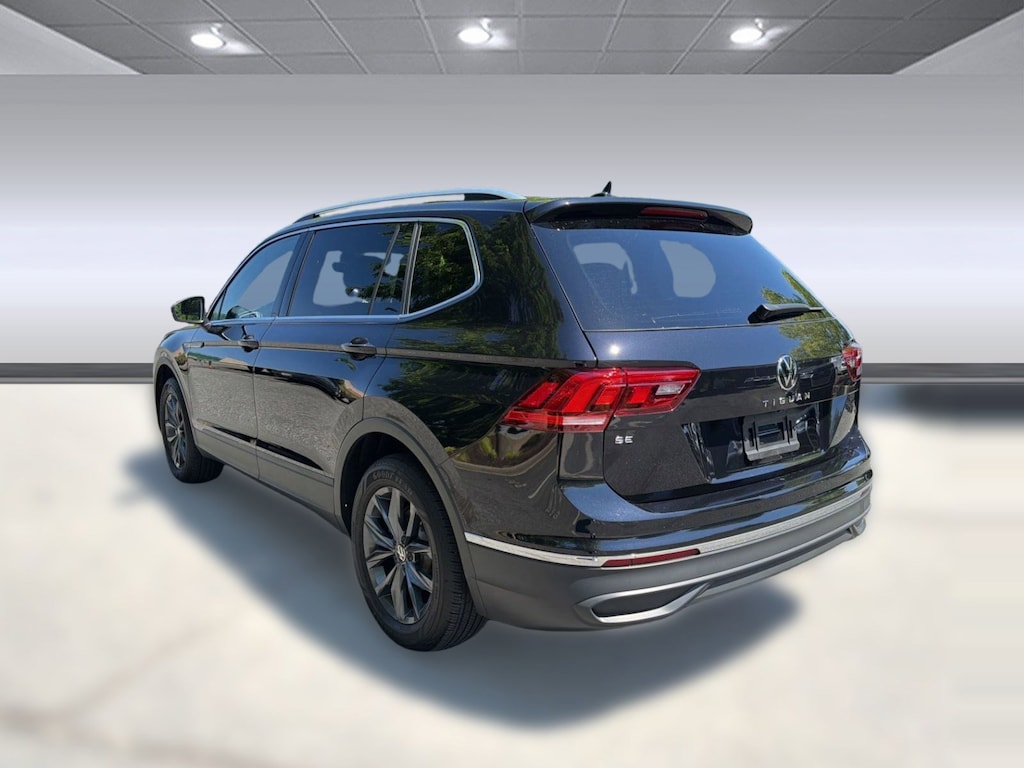 Used 2023 Volkswagen Tiguan 2.0T SE SUV