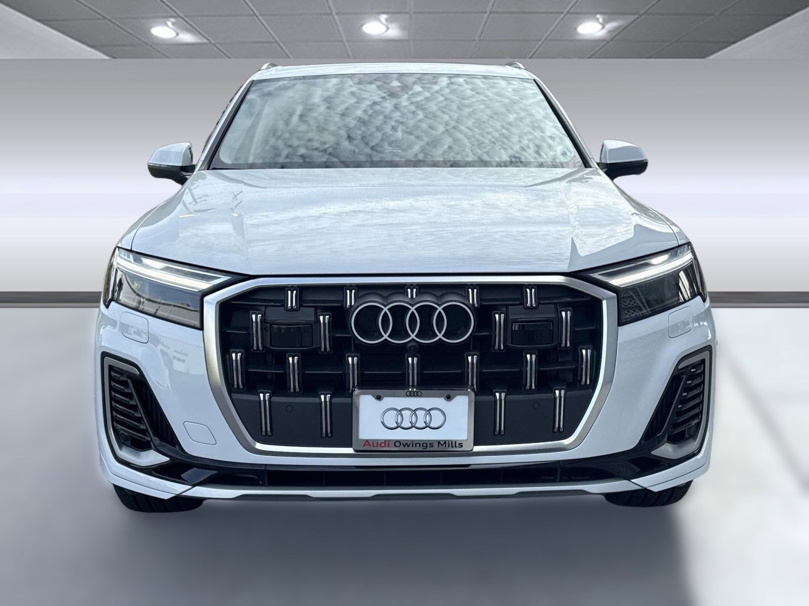 2025 Audi Q7 55 Premium Plus photo 3