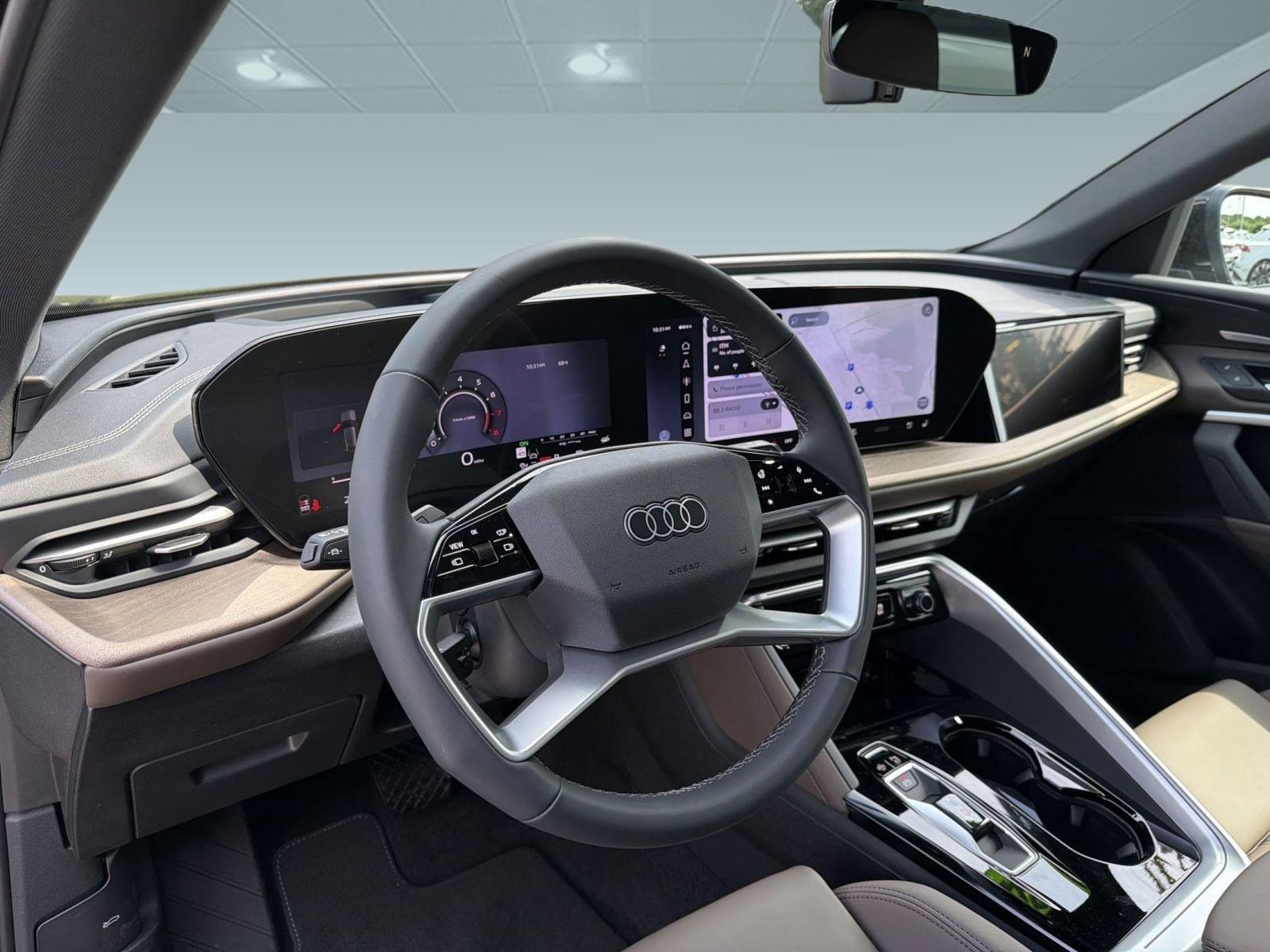 Q5 Sportback Premium Plus SUV