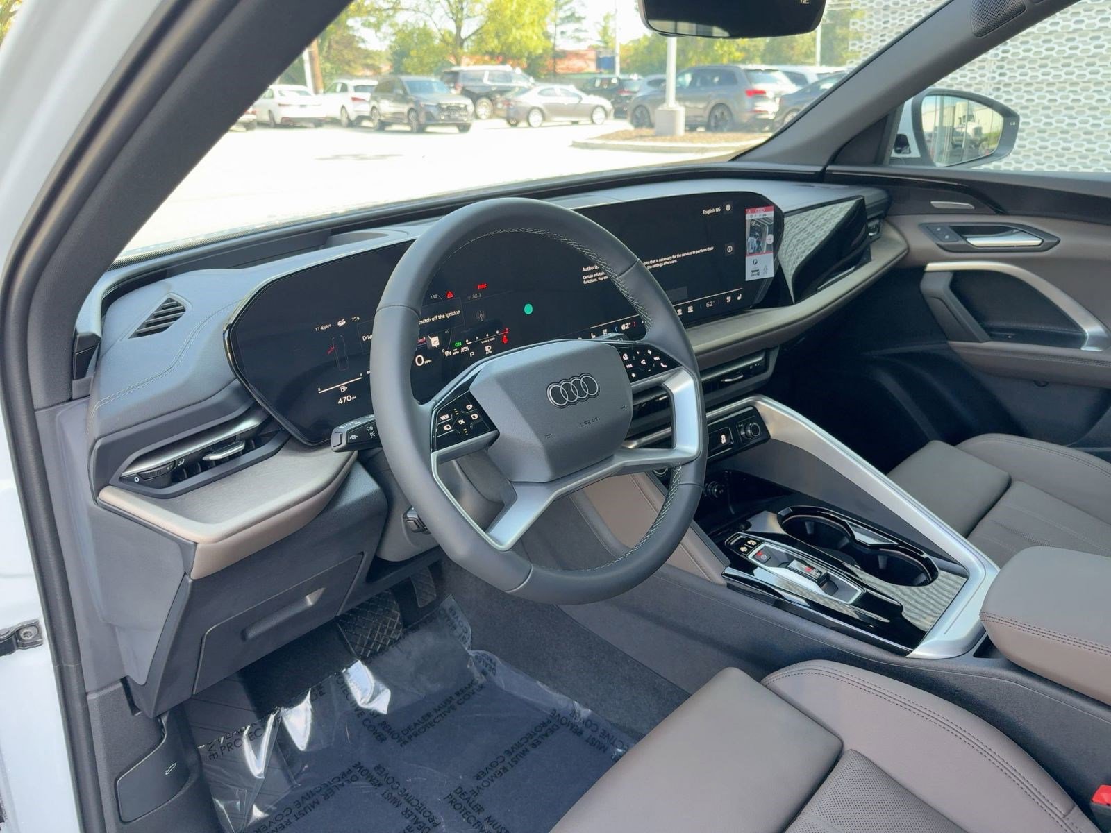 2025 Audi Q5 2.0T Premium Plus photo 3