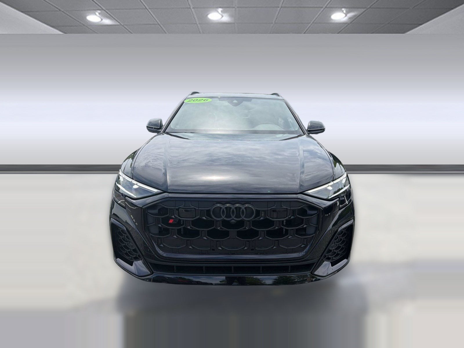 SQ8 Premium Plus SUV
