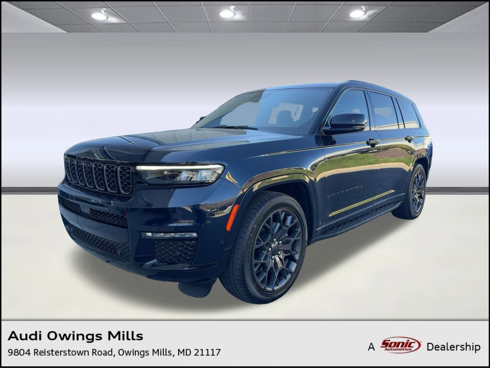 2023 Jeep Grand Cherokee L Summit's photo