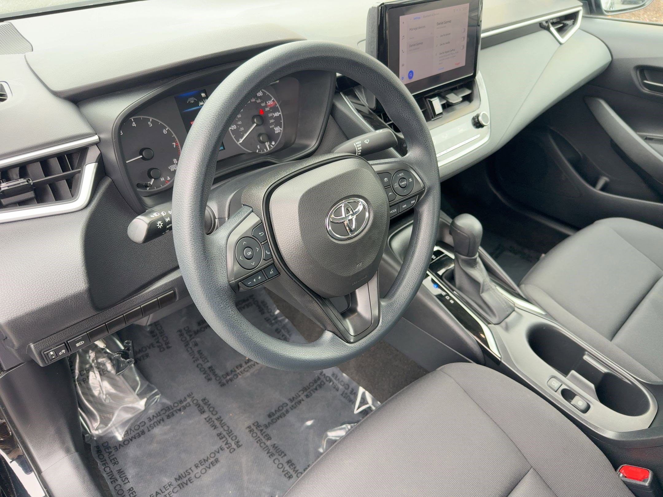 2023 Toyota Corolla LE photo 4