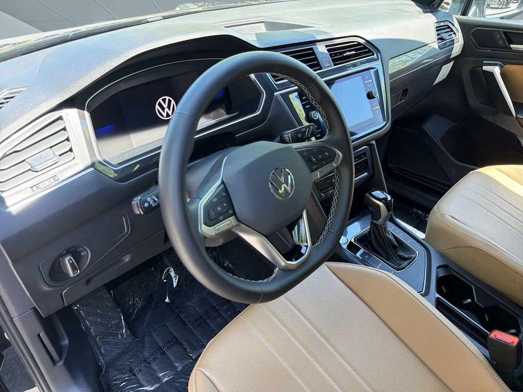 Used 2023 Volkswagen Tiguan 2.0T SE SUV