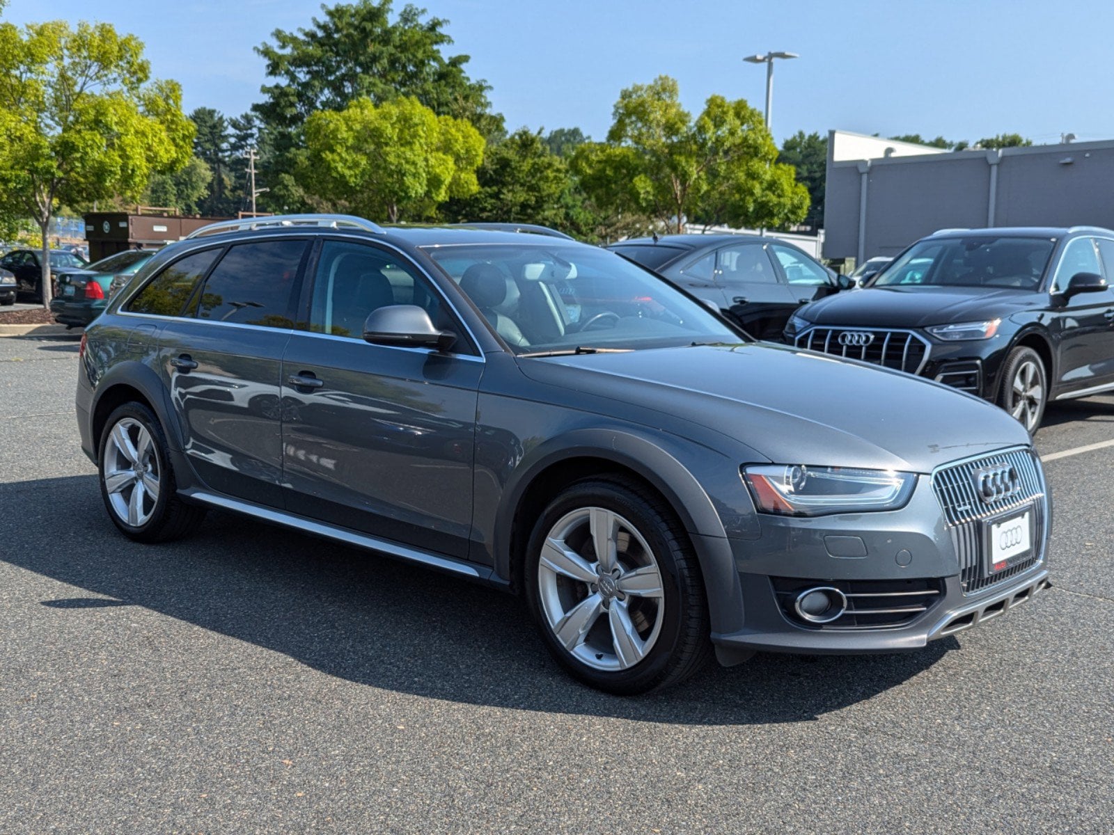 Used 2016 Audi allroad Premium Plus with VIN WA1UFAFL8GA008594 for sale in Owings Mills, MD