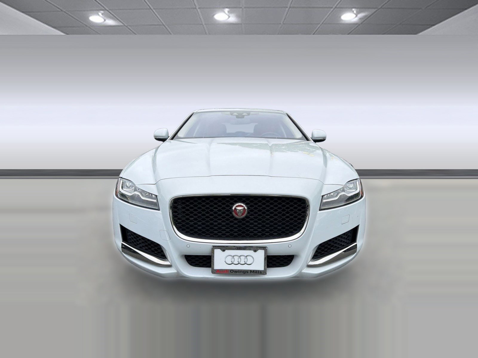 XF 35t Portfolio Limited Edition Sedan
