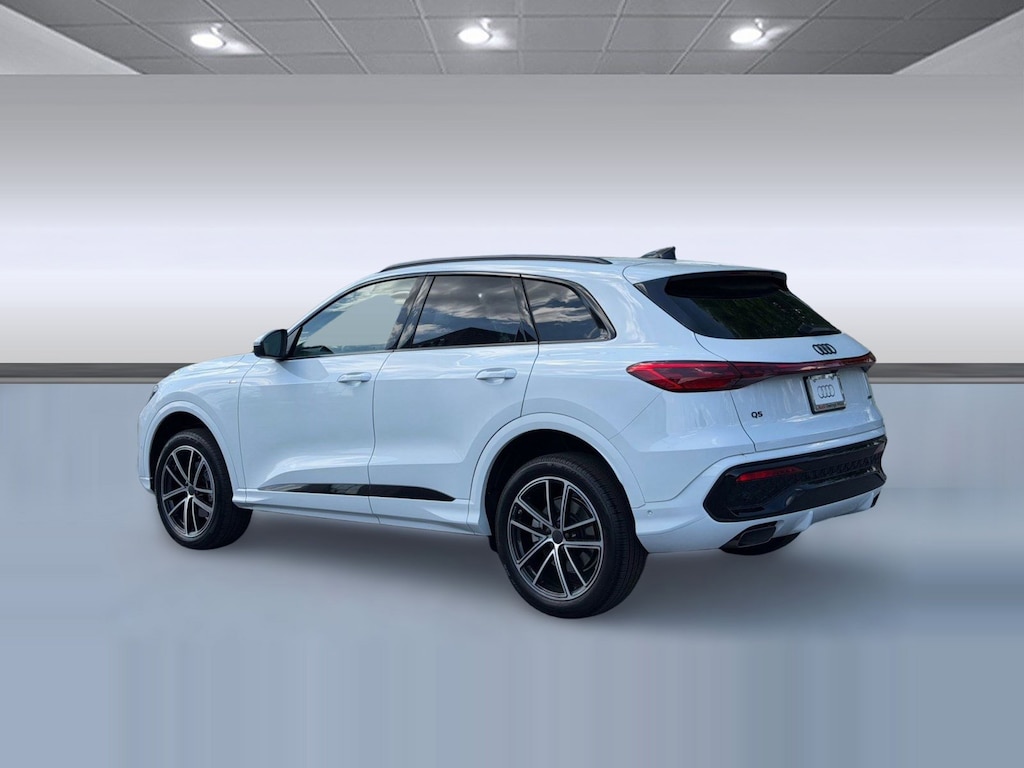 New 2026 Audi Q5 Premium Plus SUV