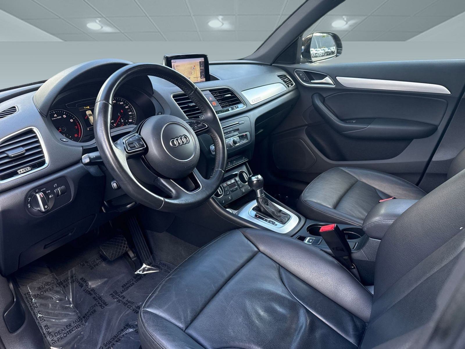 2016 Audi Q3 Premium Plus photo 3