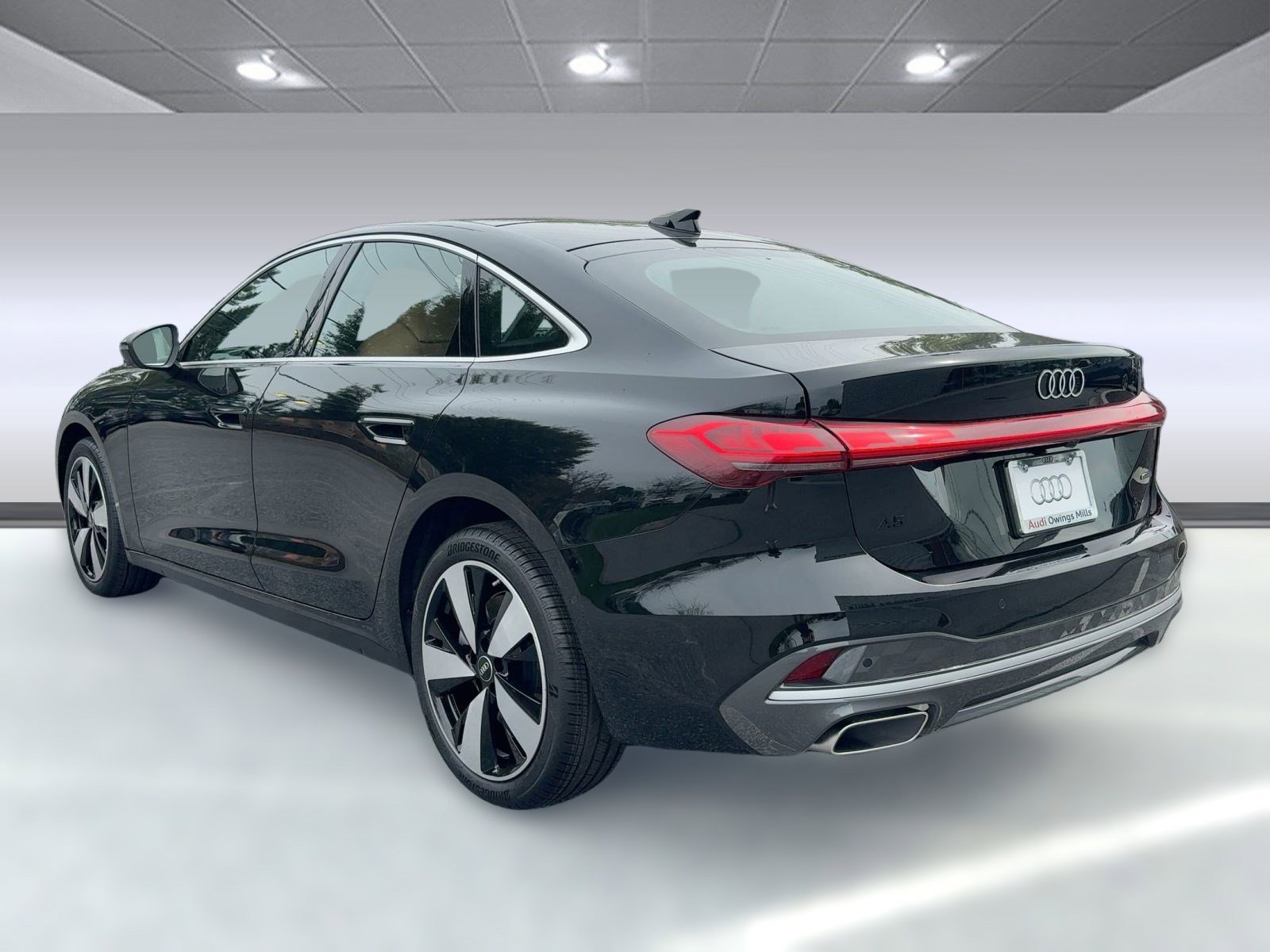 2025 Audi A5 2.0T Prestige photo 3