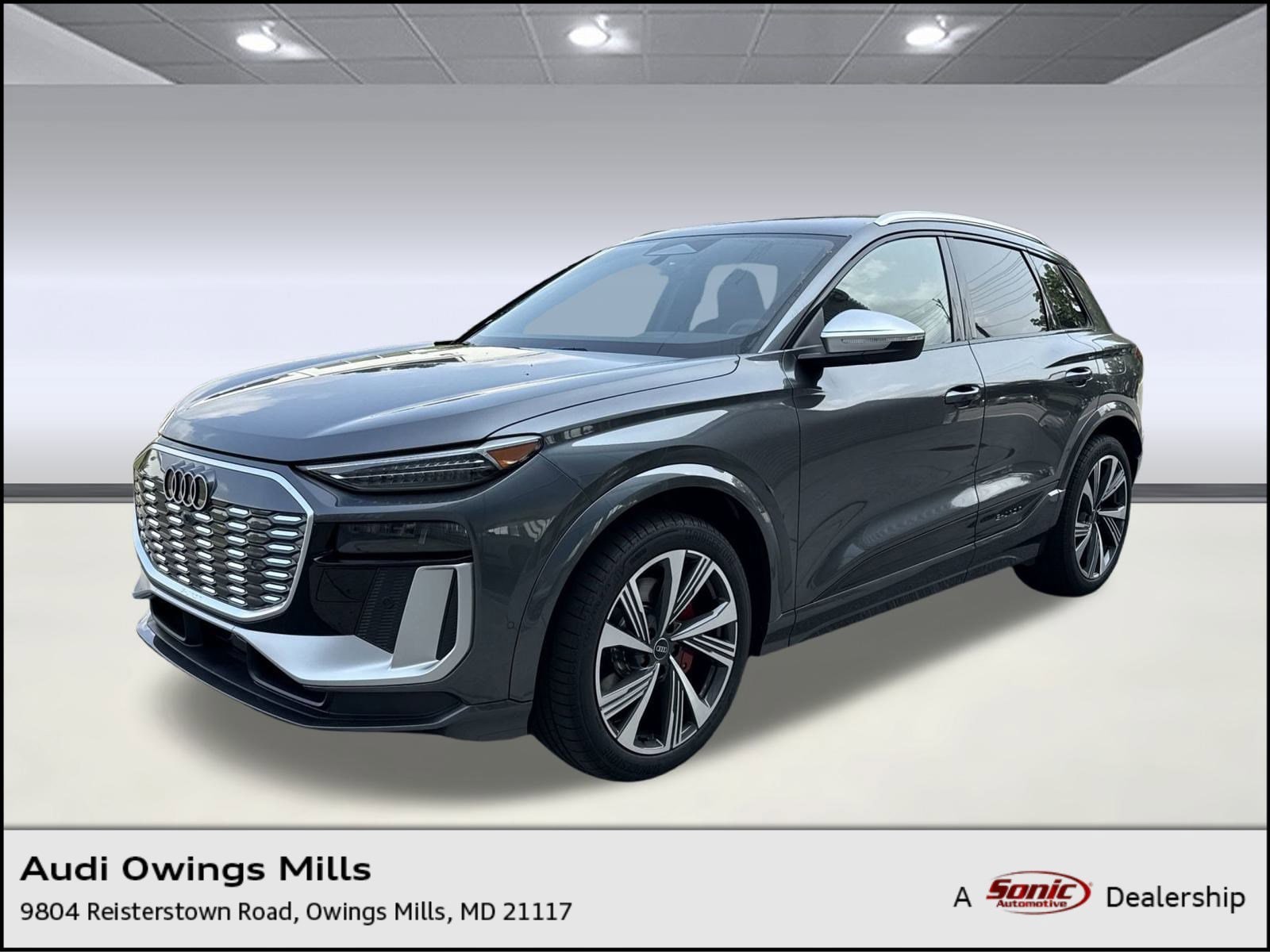 2025 Audi SQ6 e-tron Prestige's photo