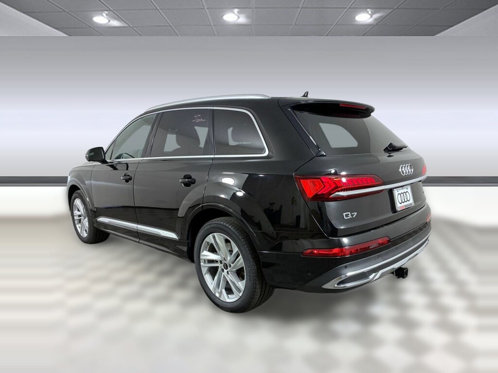 Used 2023 Audi Q7 55 Premium SUV