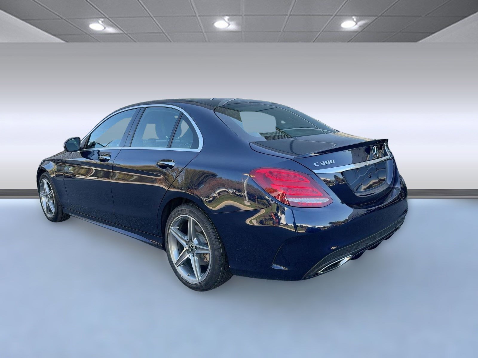 2018 Mercedes Benz C 300 4MATIC photo 3