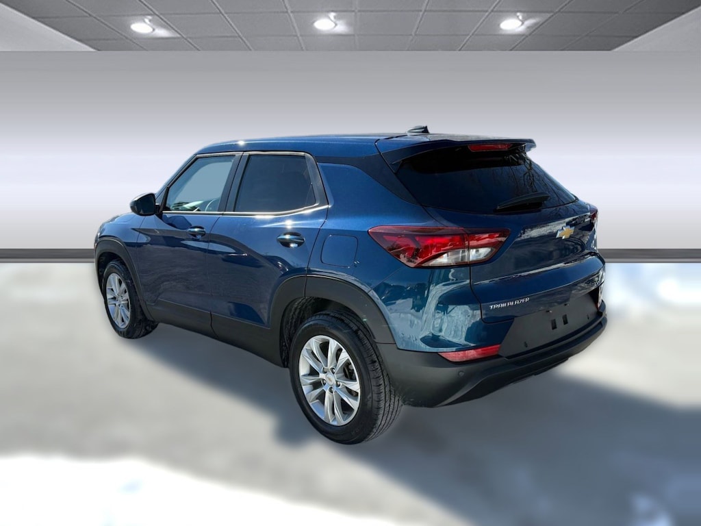 Used 2021 Chevrolet Trailblazer LS SUV