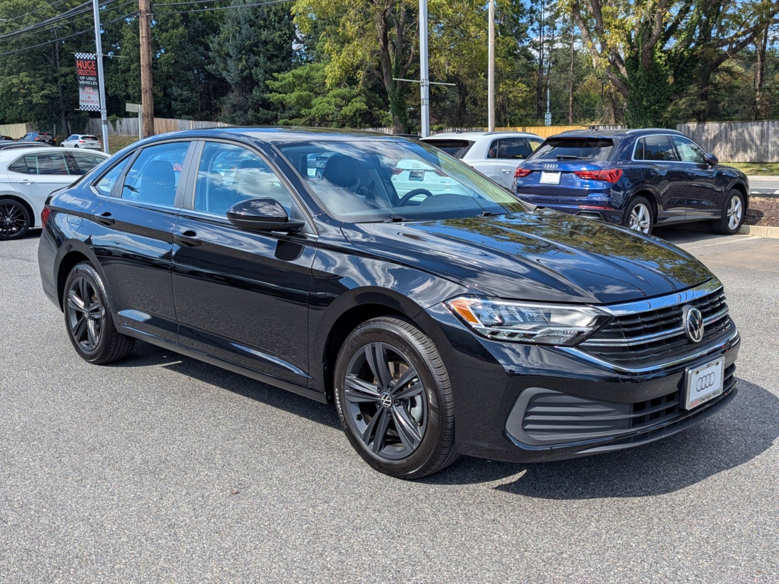 Used 2024 Volkswagen Jetta SE with VIN 3VWEM7BU1RM015763 for sale in Owings Mills, MD