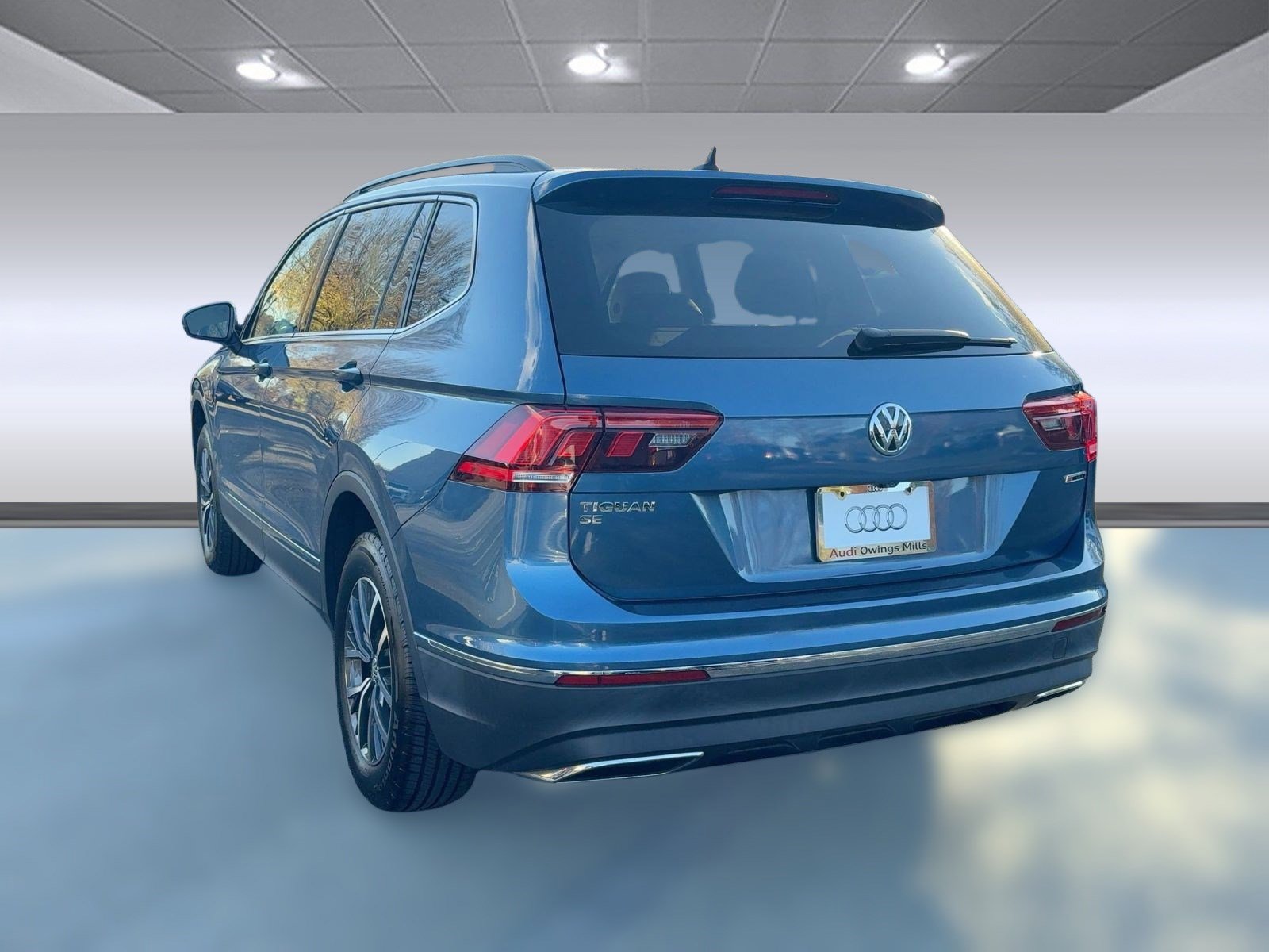 2020 Volkswagen Tiguan SE photo 3