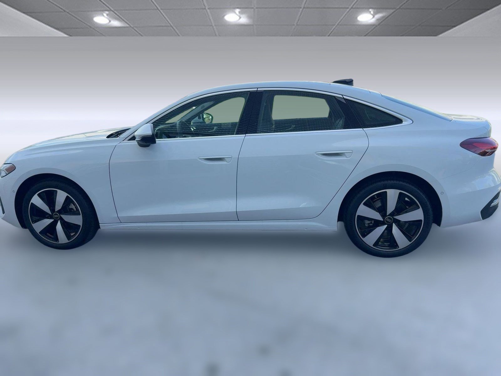 2025 Audi A5 2.0T Premium Plus photo 2