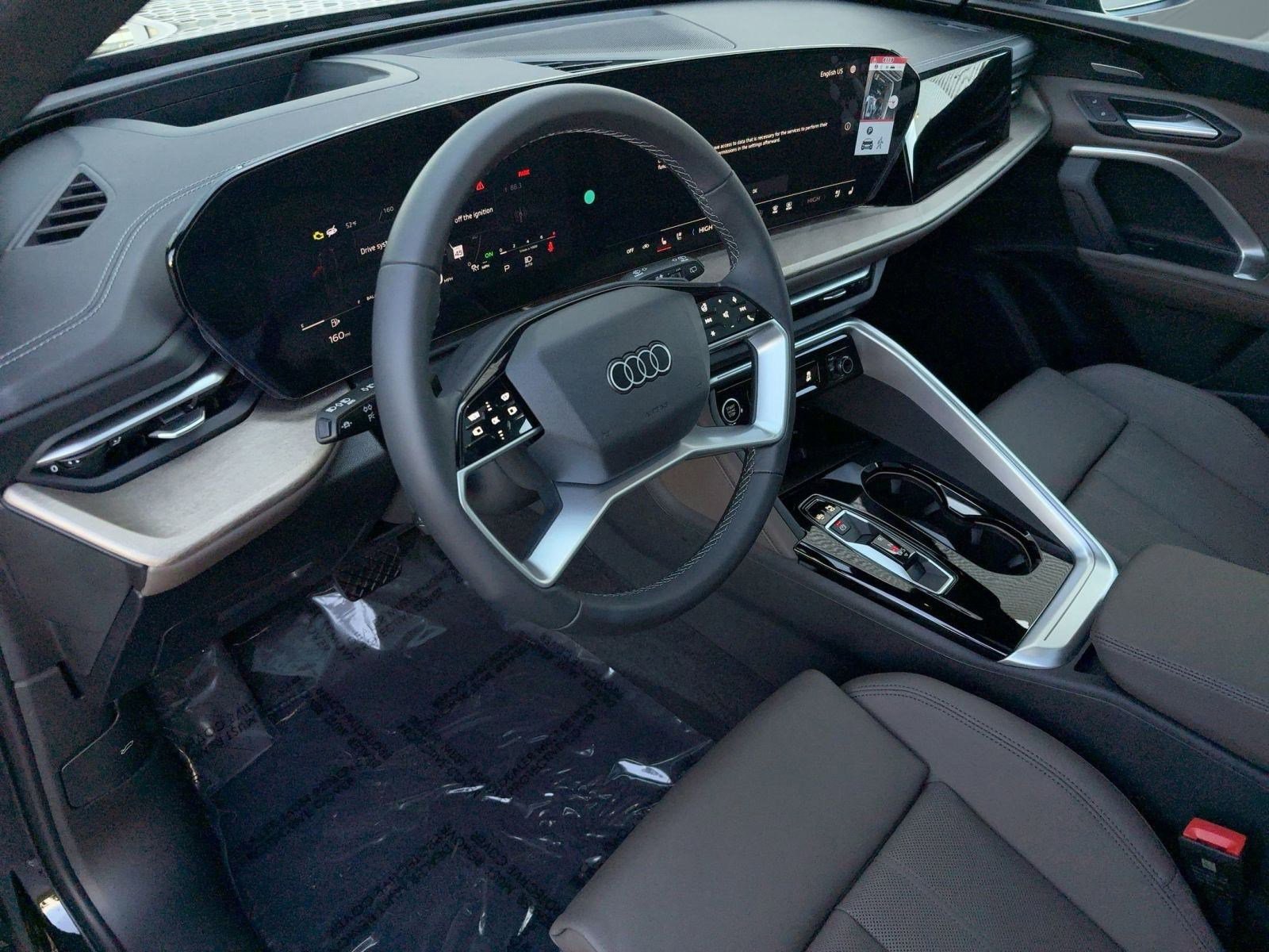 2025 Audi Q5 2.0T Premium Plus photo 3