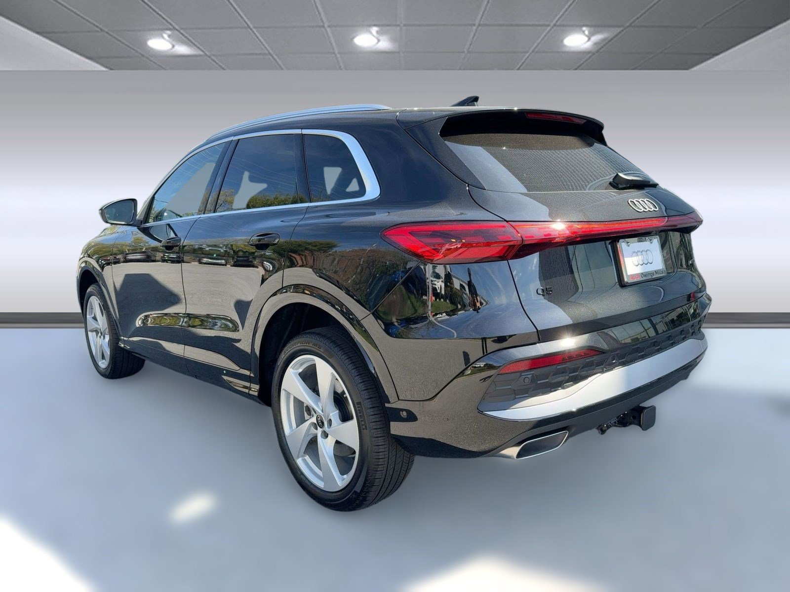 2025 Audi Q5 2.0T Premium Plus photo 3