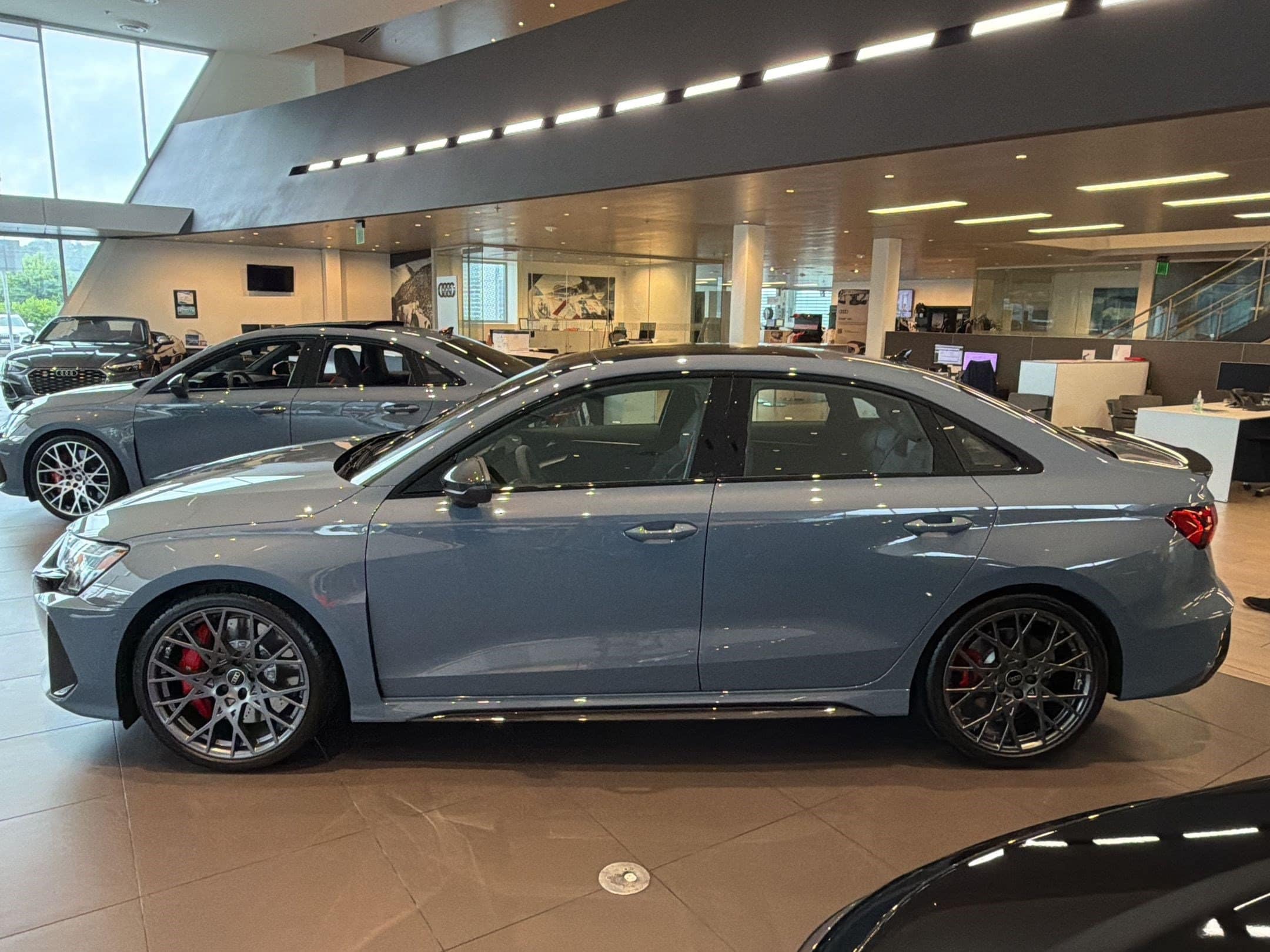 RS 3 Quattro Sedan