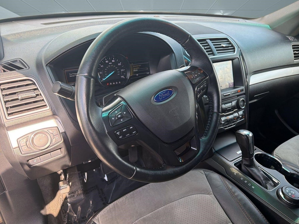 Used 2017 Ford Explorer XLT SUV