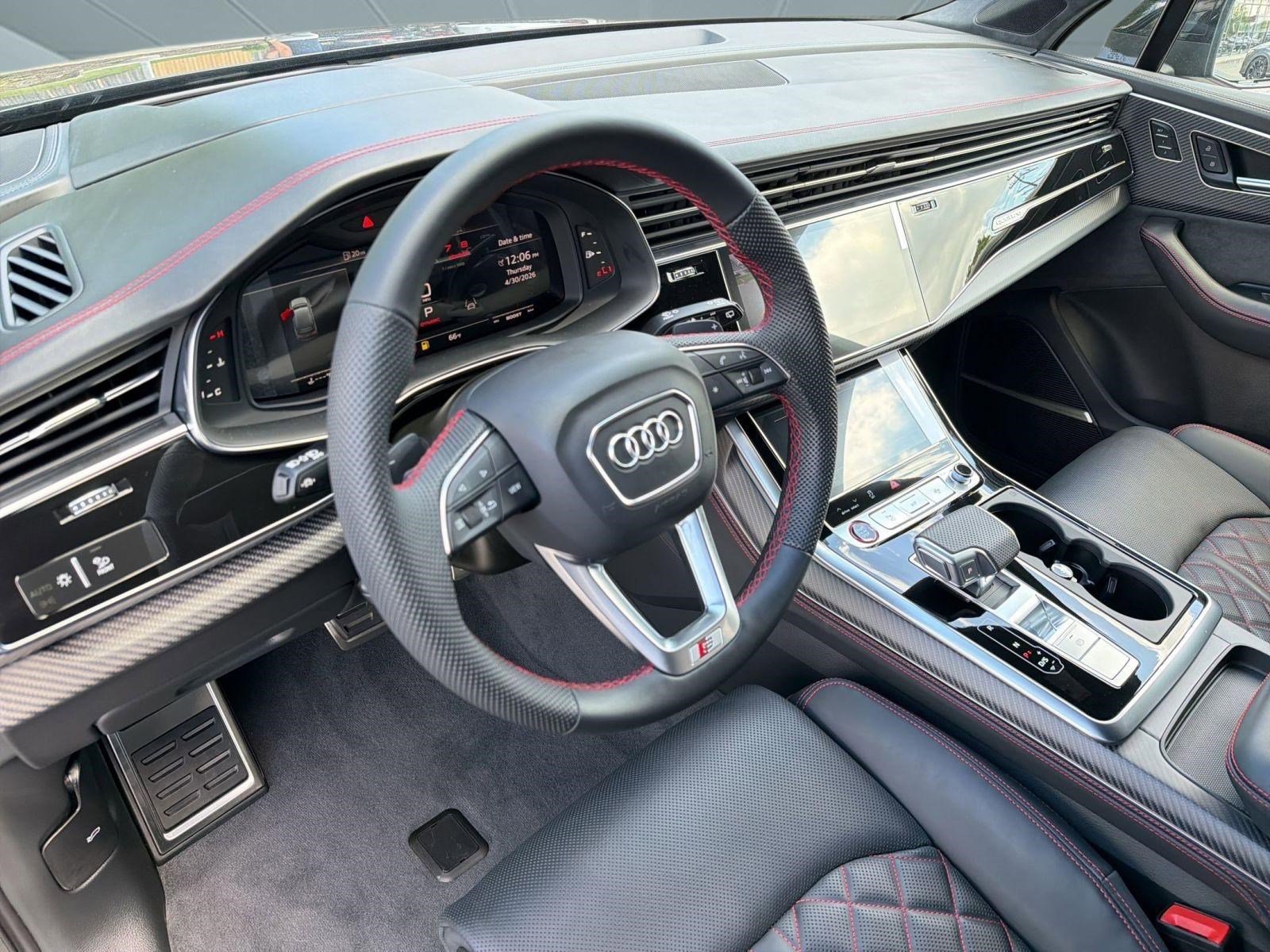 SQ7 Prestige SUV