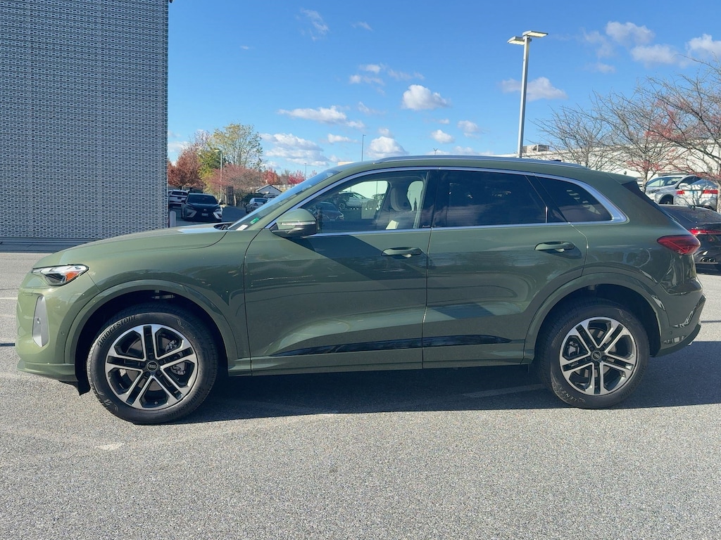 New 2025 Audi All-new Q5 2.0T Premium SUV