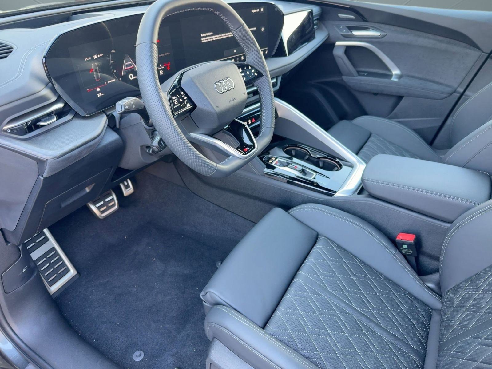 2025 Audi SQ5 Premium Plus photo 4