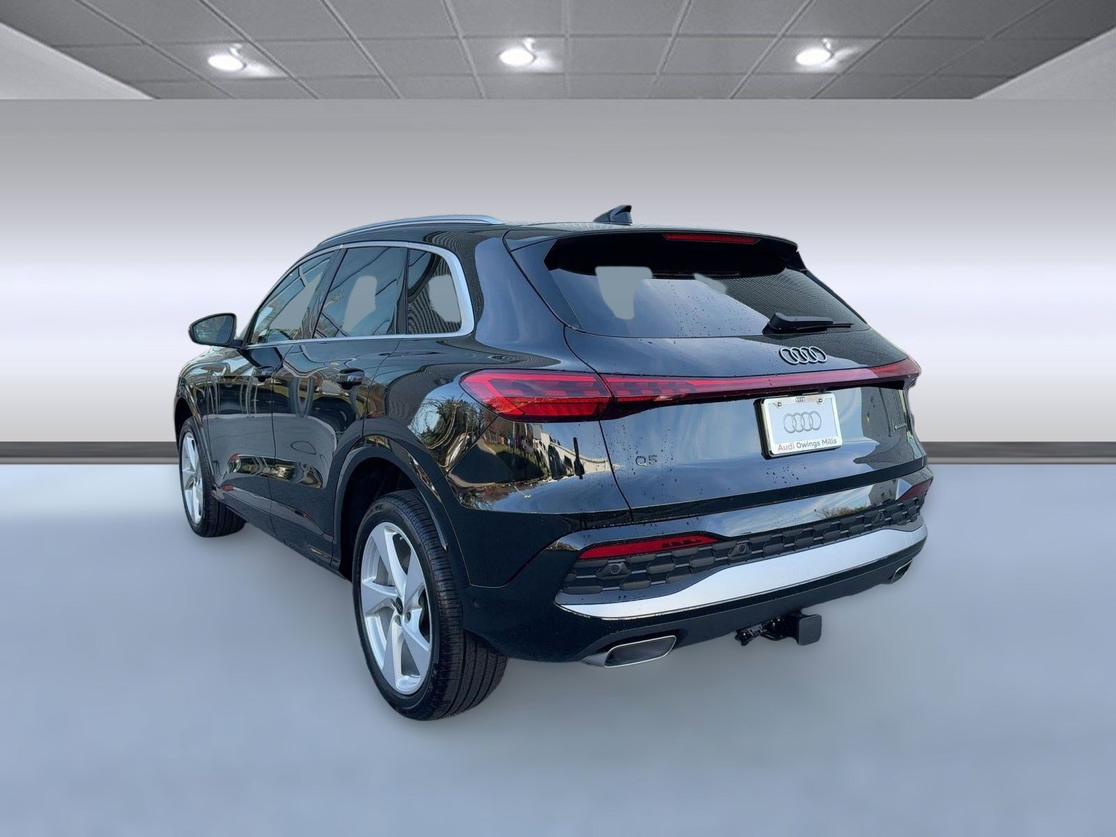 2025 Audi Q5 2.0T Premium Plus photo 2
