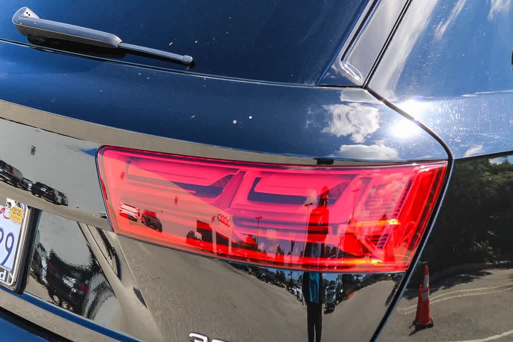 Thumbnail: 2018 Audi Q7 - 10