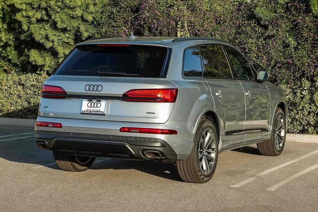 Thumbnail: 2026 Audi Q7 - 4