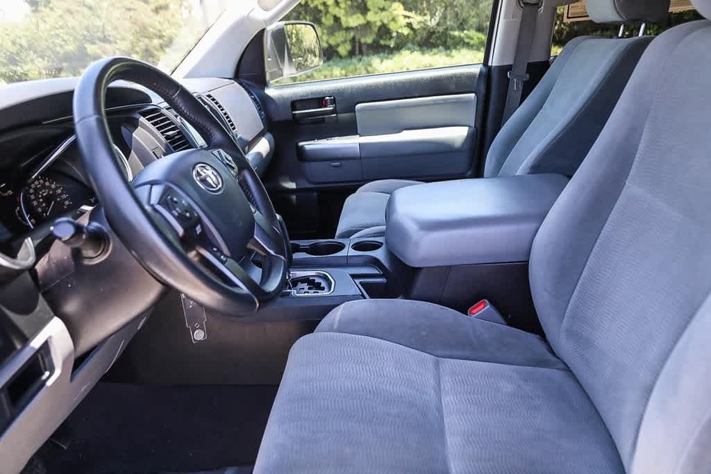 Thumbnail: 2019 Toyota Sequoia - 16