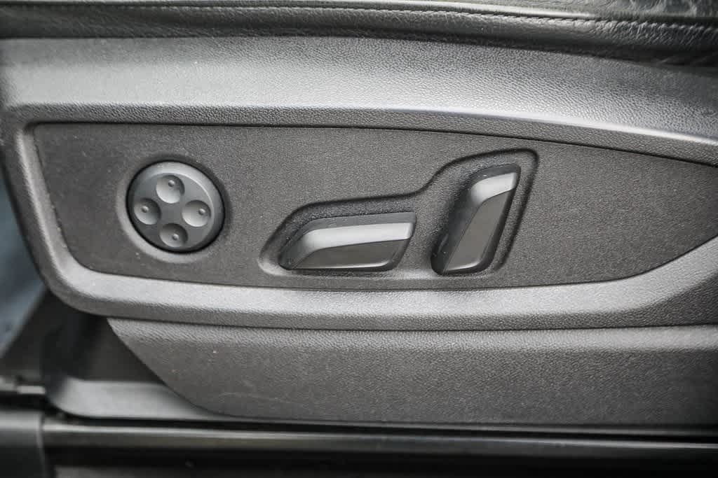 Thumbnail: 2018 Audi Q5 - 18