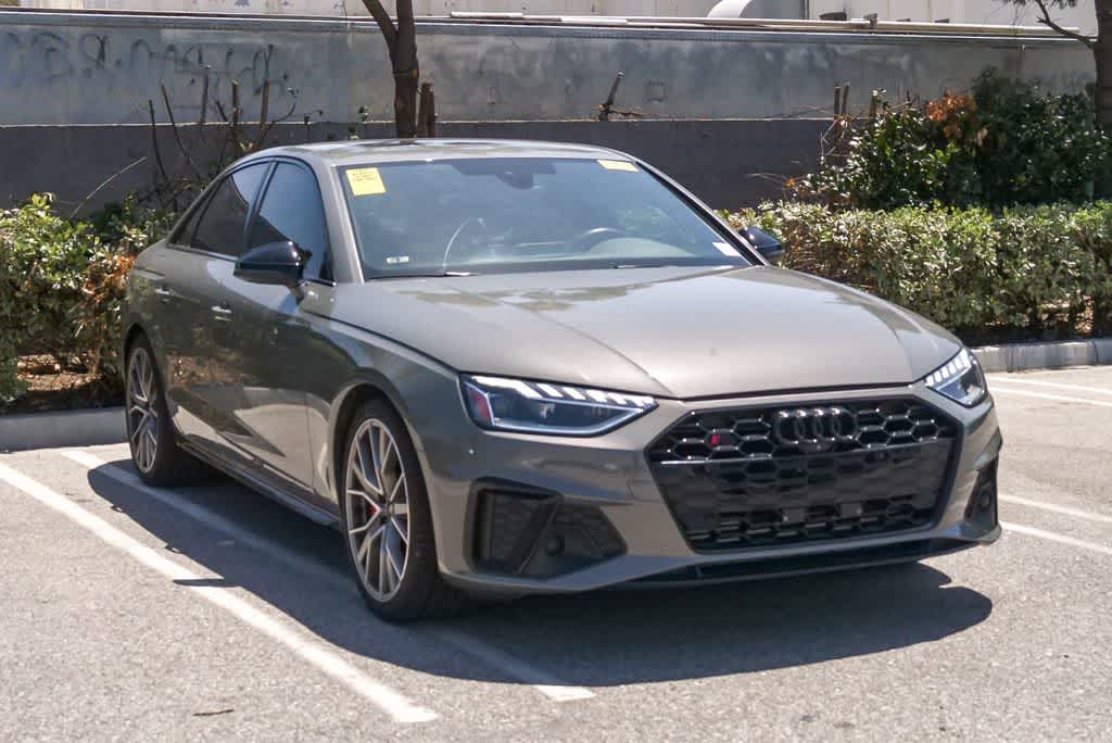 Thumbnail: 2023 Audi S4 - 3