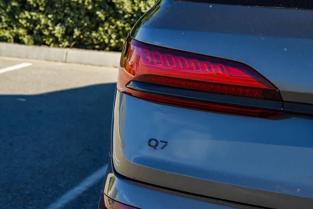 Thumbnail: 2026 Audi Q7 - 7