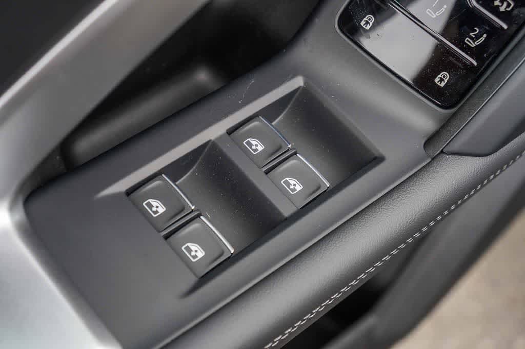 Thumbnail: 2026 Audi Q5 - 23