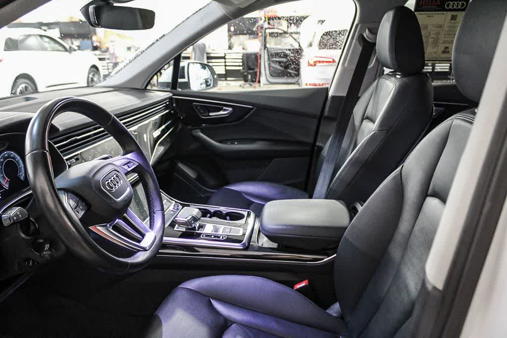 Thumbnail: 2023 Audi Q7 - 16