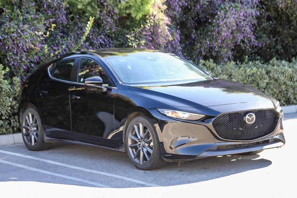 Thumbnail: 2021 Mazda Mazda3 - 3