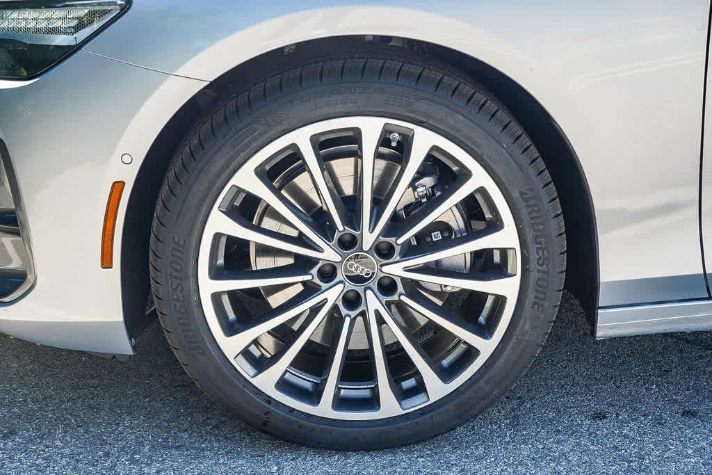 Thumbnail: 2026 Audi A6 - 10