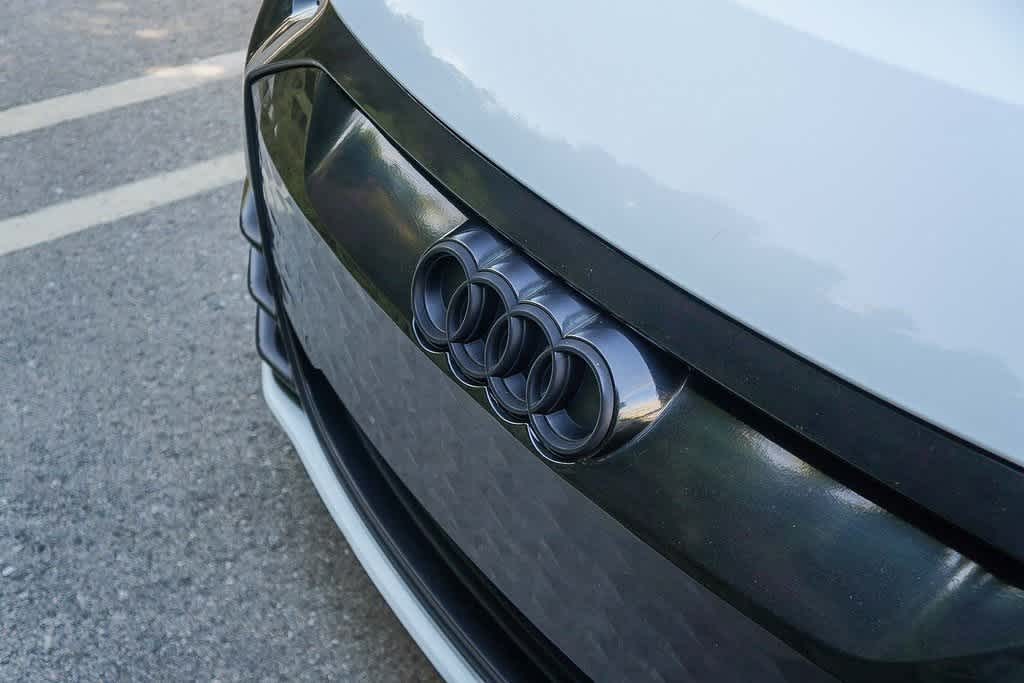 Thumbnail: 2022 Audi e-tron GT - 9