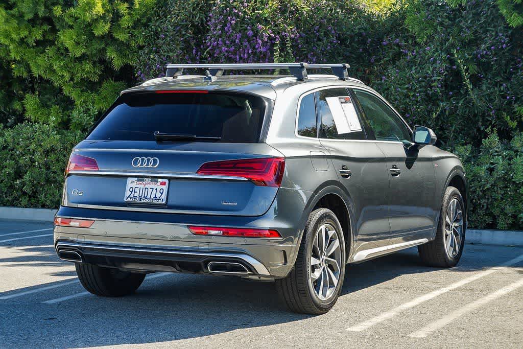 Thumbnail: 2023 Audi Q5 - 4