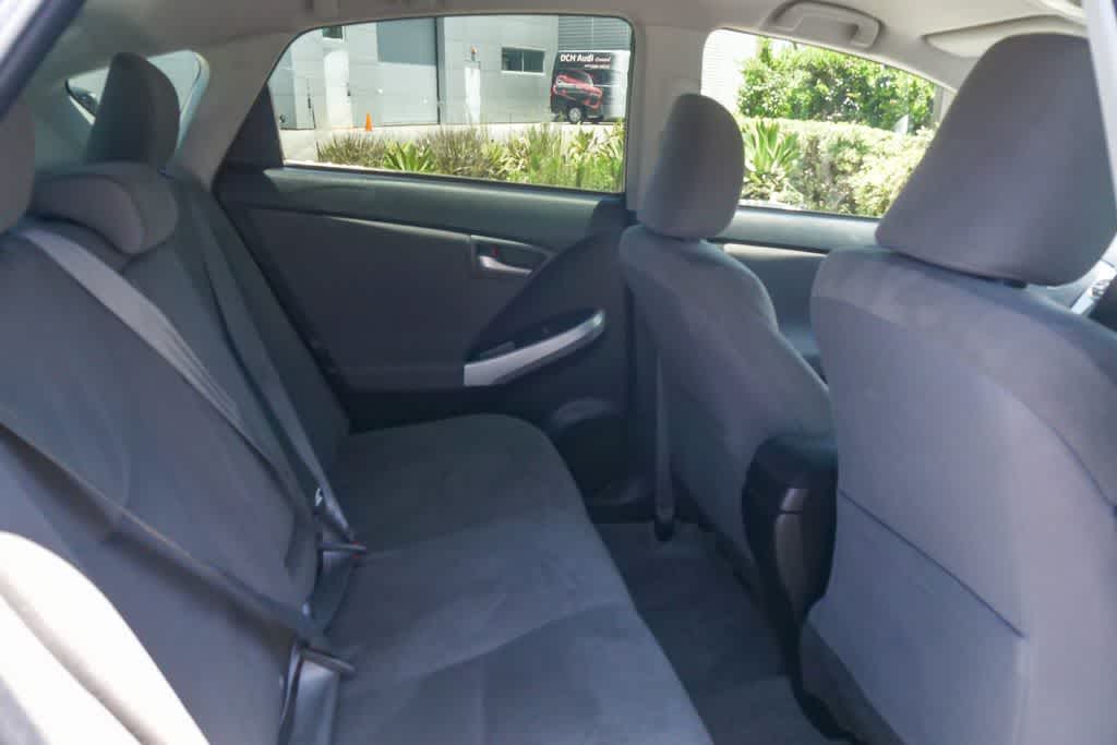 Thumbnail: 2014 Toyota Prius - 16