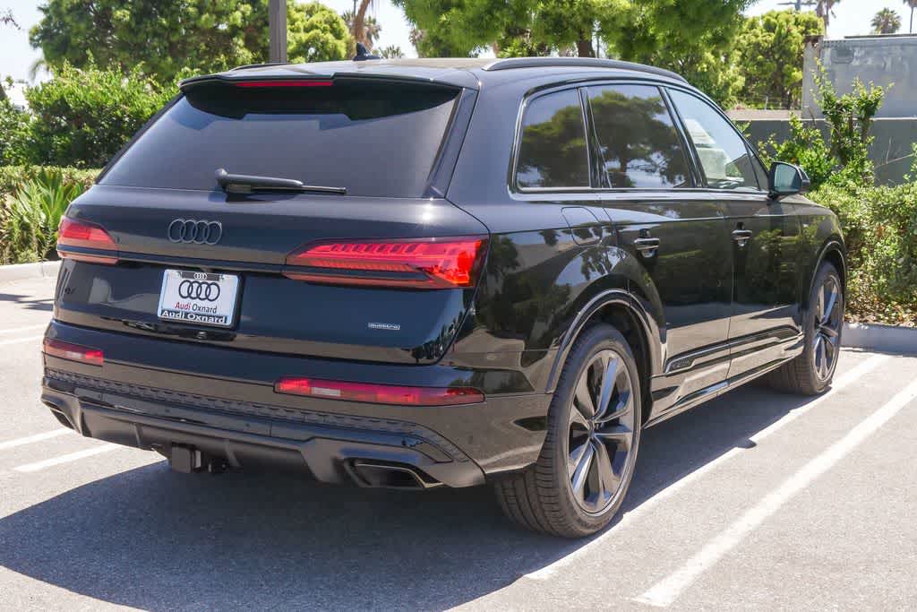 Thumbnail: 2026 Audi Q7 - 9