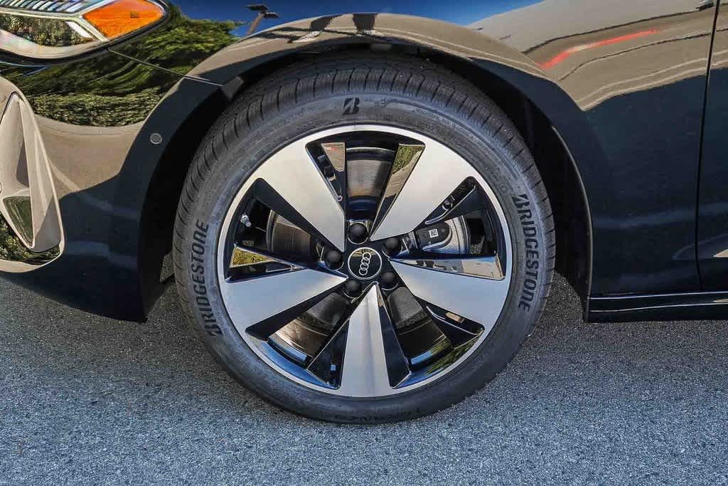 Thumbnail: 2025 Audi A5 - 10