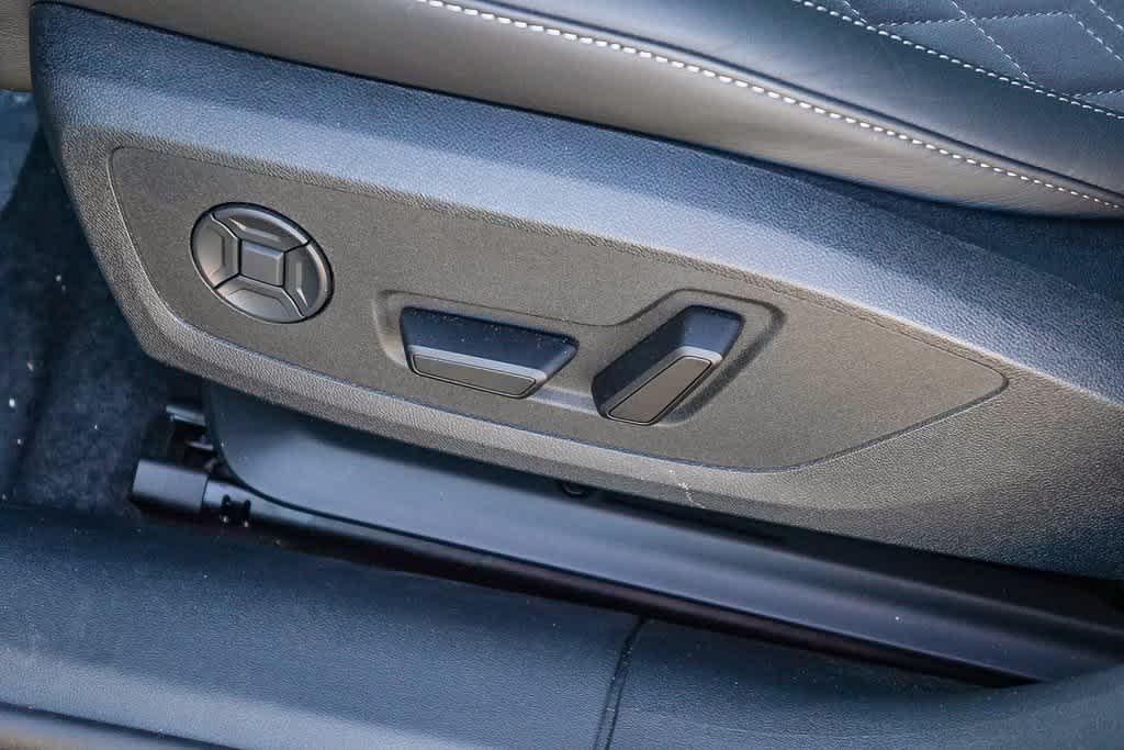 Thumbnail: 2025 Audi S5 - 23