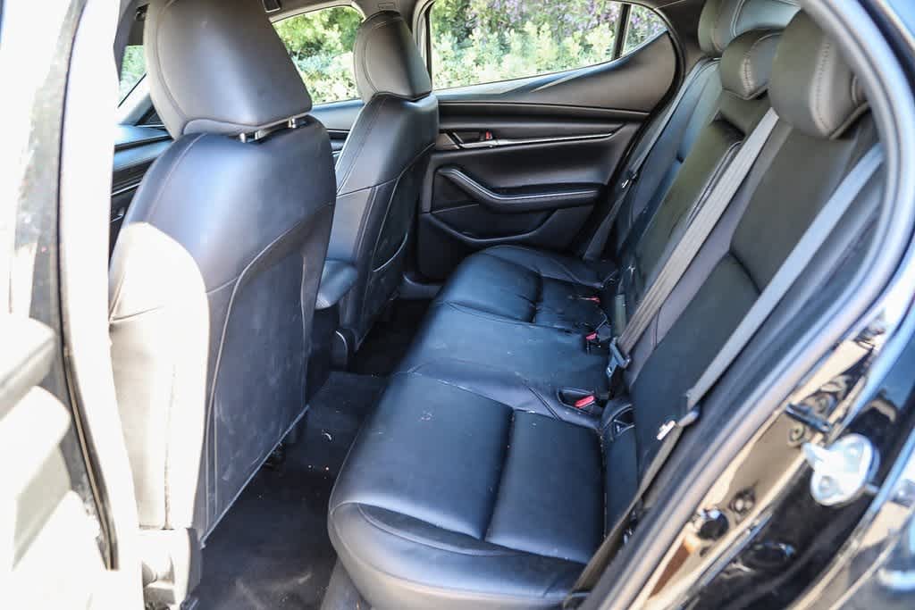 Thumbnail: 2021 Mazda Mazda3 - 17