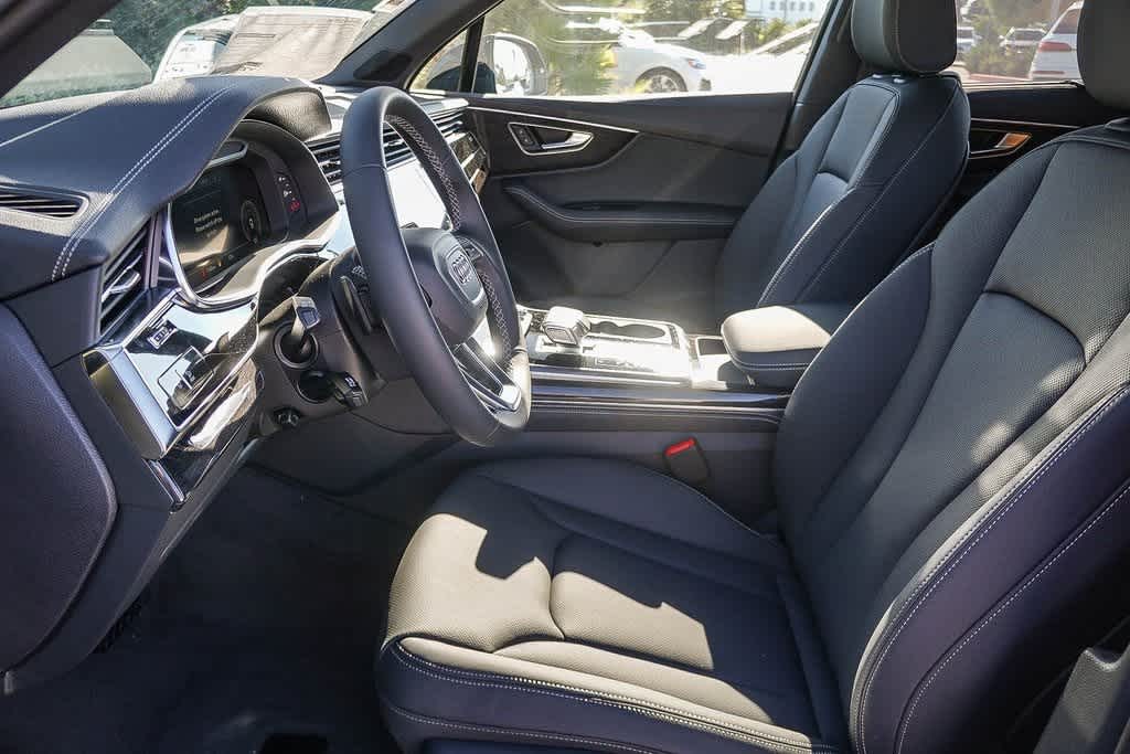 Thumbnail: 2026 Audi Q7 - 20