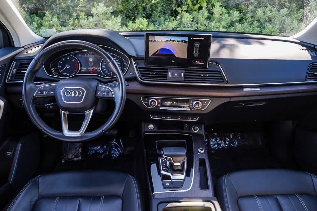 Thumbnail: 2022 Audi Q5 - 12